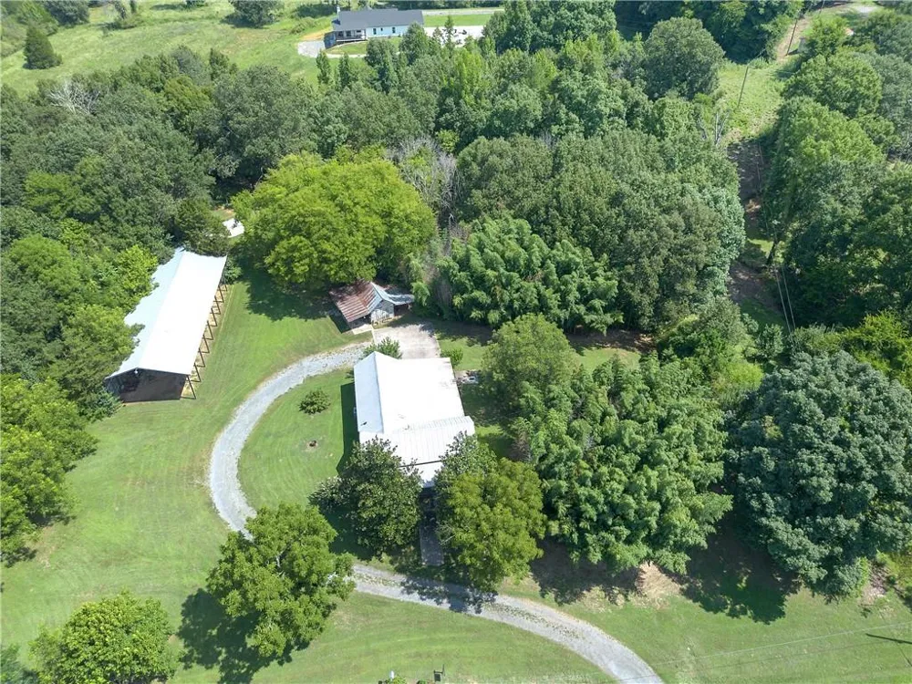 5247 Roland Hayes Parkway SW Calhoun, GA 30701