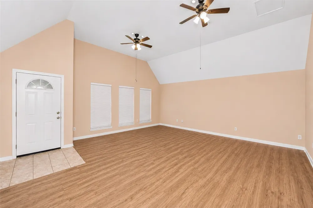 5513 Scott Drive North Richland Hills, TX 76180