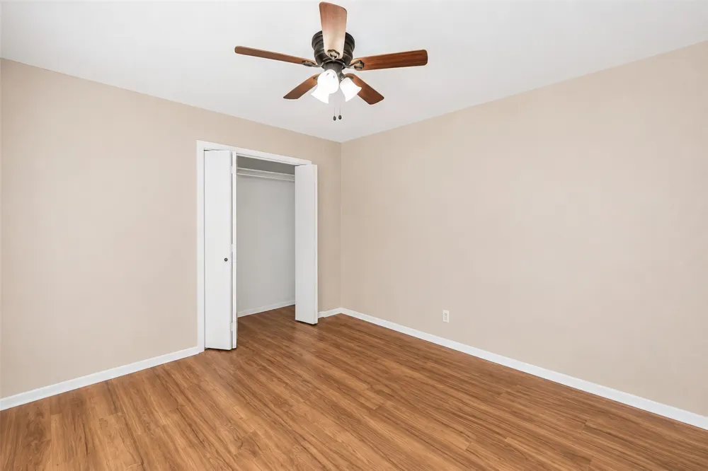 5513 Scott Drive North Richland Hills, TX 76180