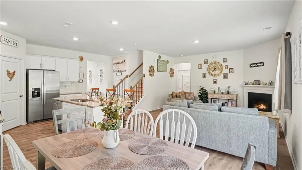 6585 Clark Creek Trail Whitsett, NC 27377