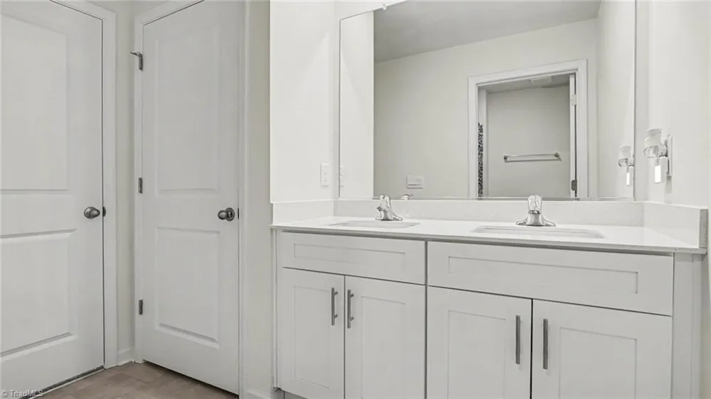 6585 Clark Creek Trail Whitsett, NC 27377