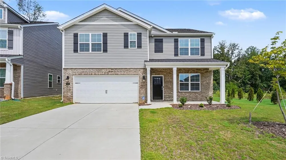 6585 Clark Creek Trail Whitsett, NC 27377