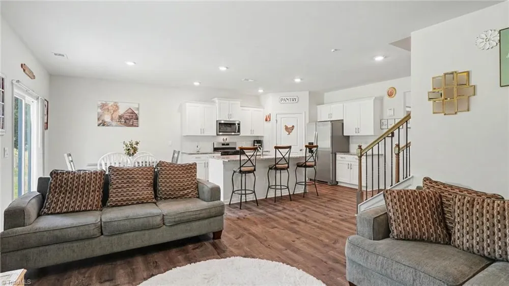 6585 Clark Creek Trail Whitsett, NC 27377