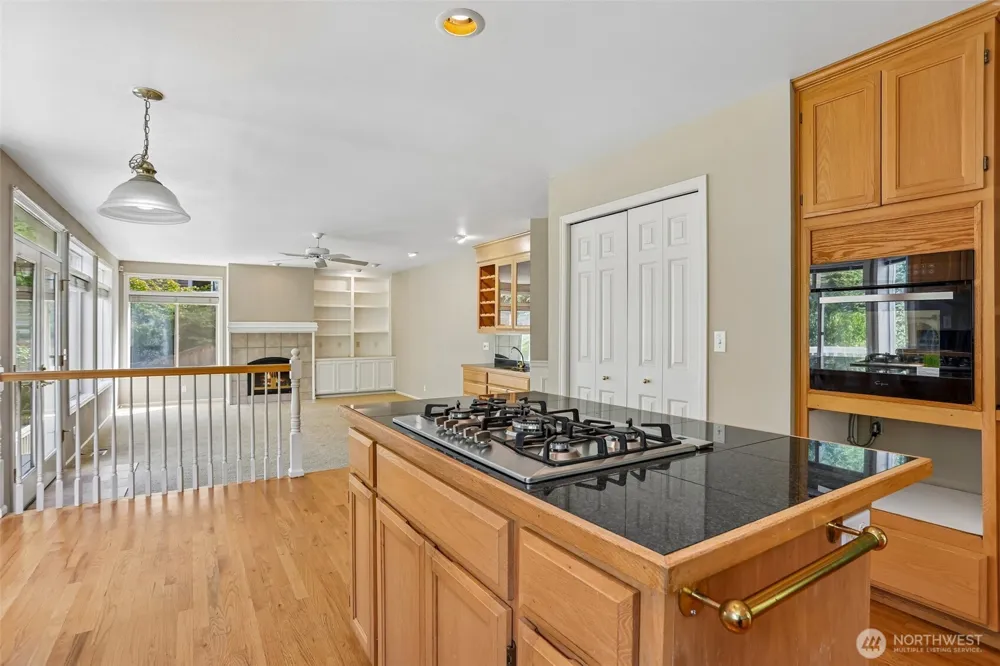 16580 SE 58th Place Bellevue, WA 98006