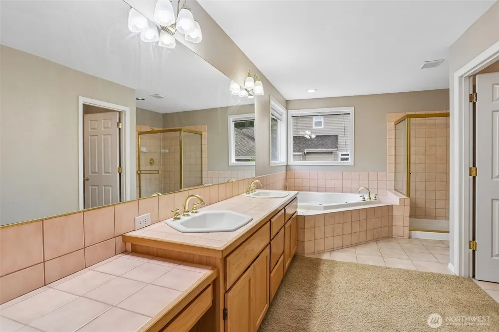 16580 SE 58th Place Bellevue, WA 98006