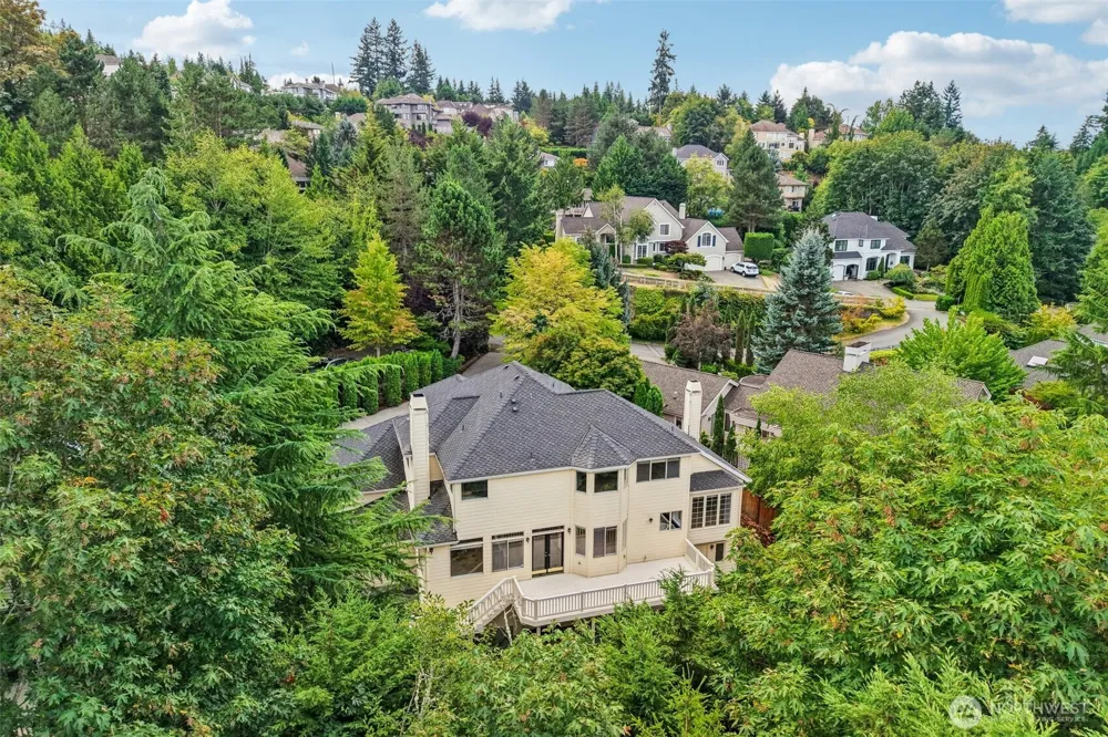 16580 SE 58th Place Bellevue, WA 98006
