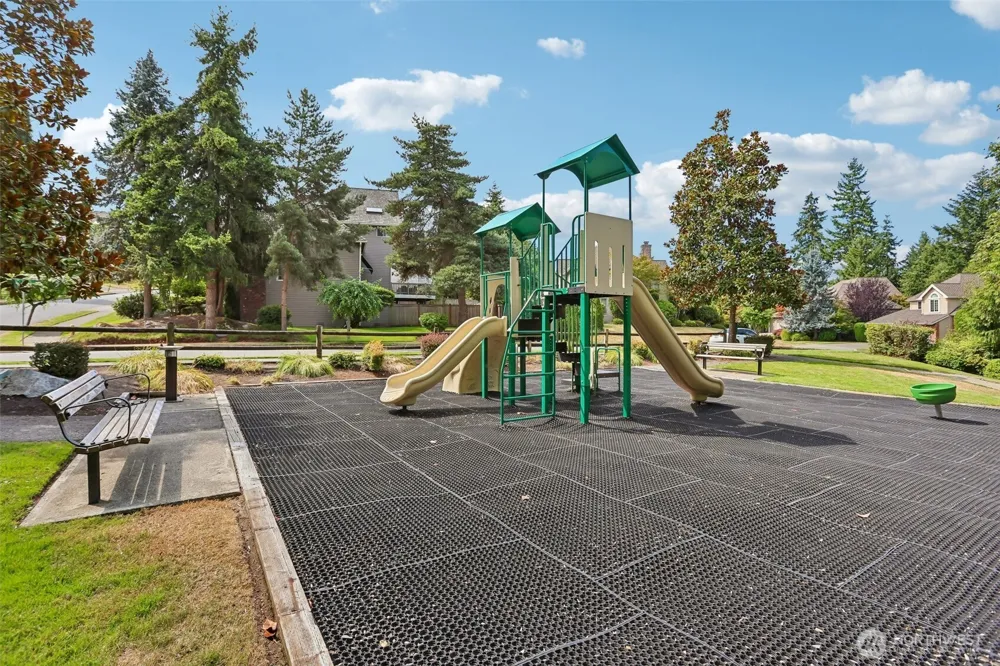 16580 SE 58th Place Bellevue, WA 98006
