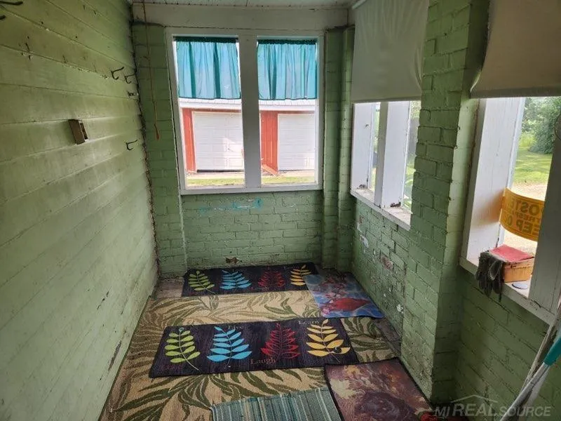 71040 Omo Road Richmond Township, MI 48062