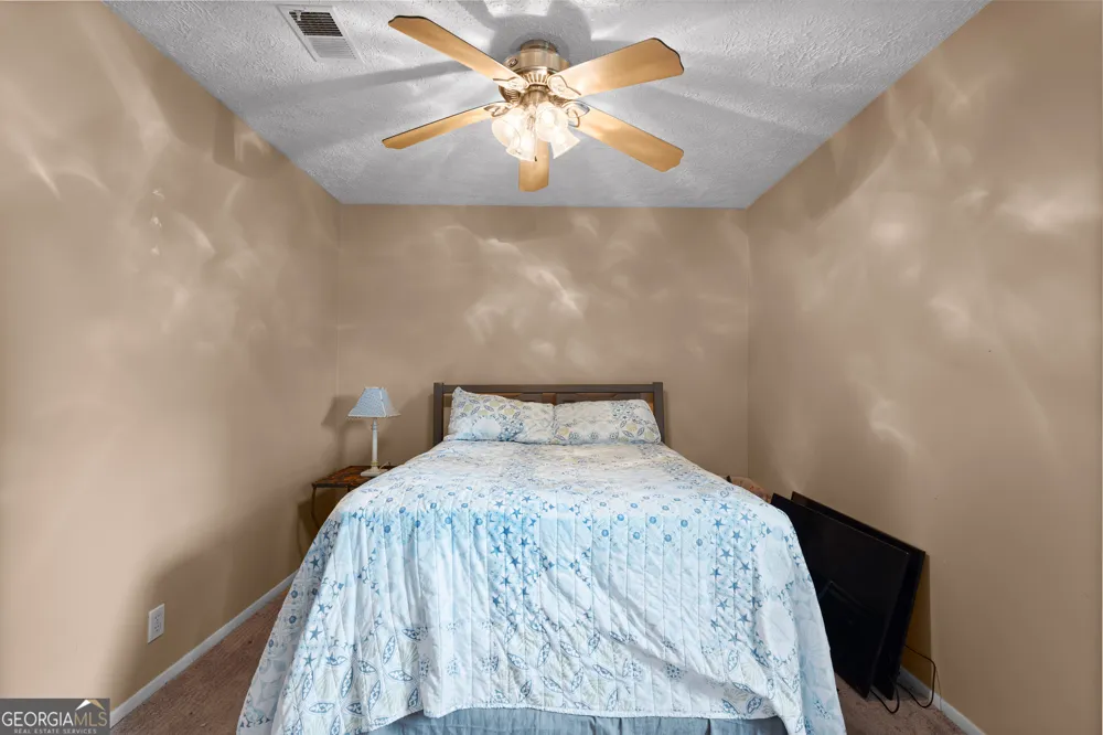 21 Barberry DR Newnan, GA 30265