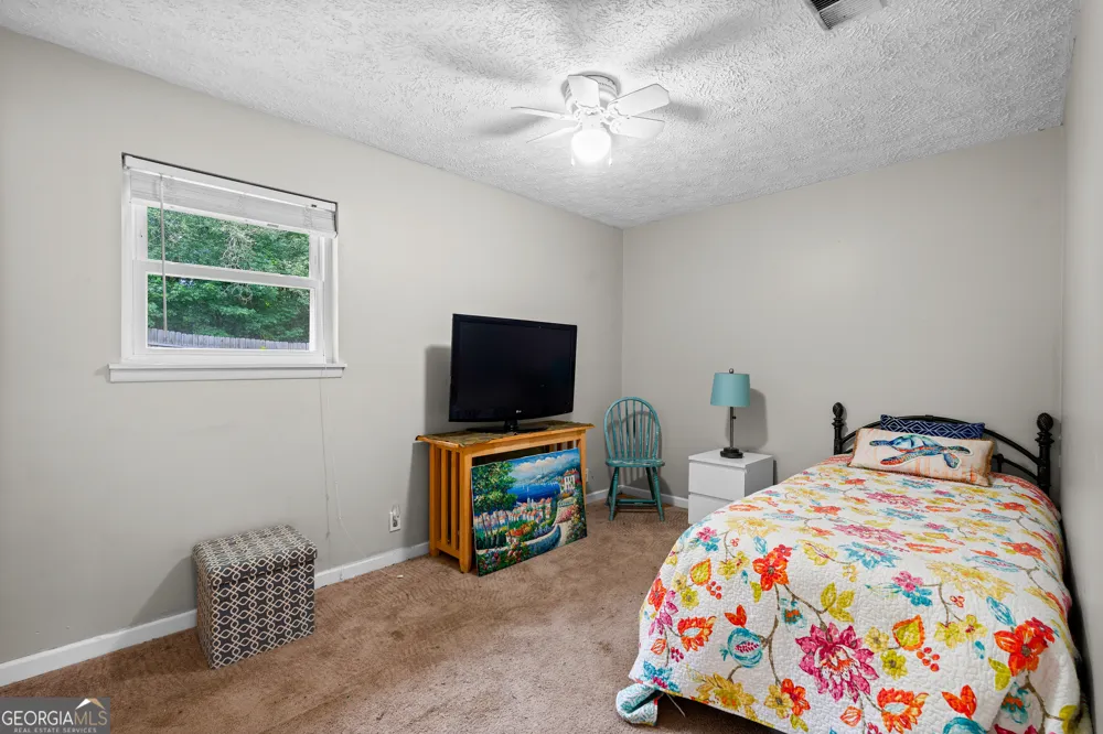 21 Barberry DR Newnan, GA 30265