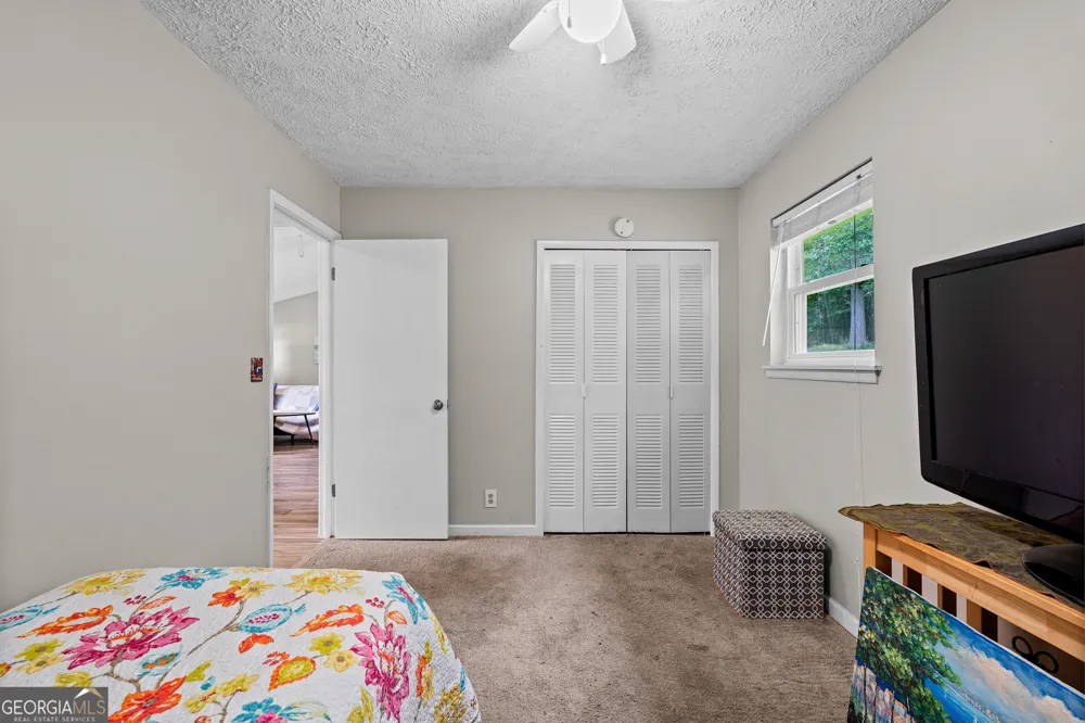 21 Barberry DR Newnan, GA 30265