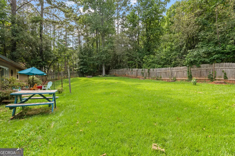 21 Barberry DR Newnan, GA 30265