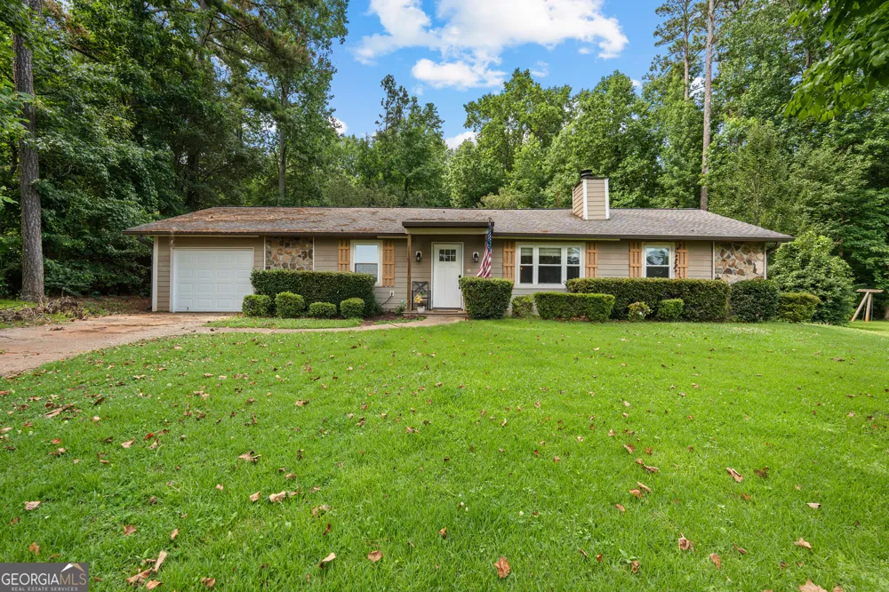 21 Barberry DR Newnan, GA 30265