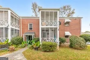60 Delmont DR NE