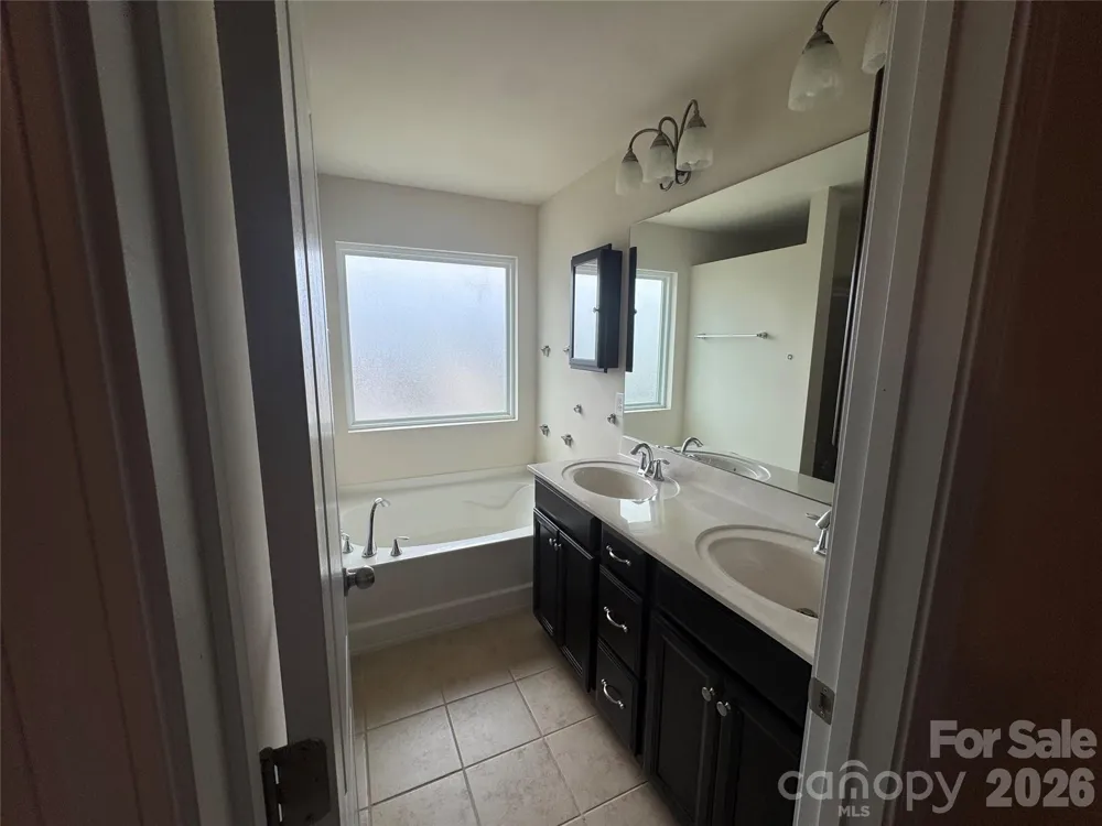 19010 Lake Breeze Drive Cornelius, NC 28031