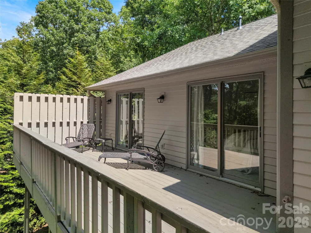 4 Nvya Court Brevard, NC 28712