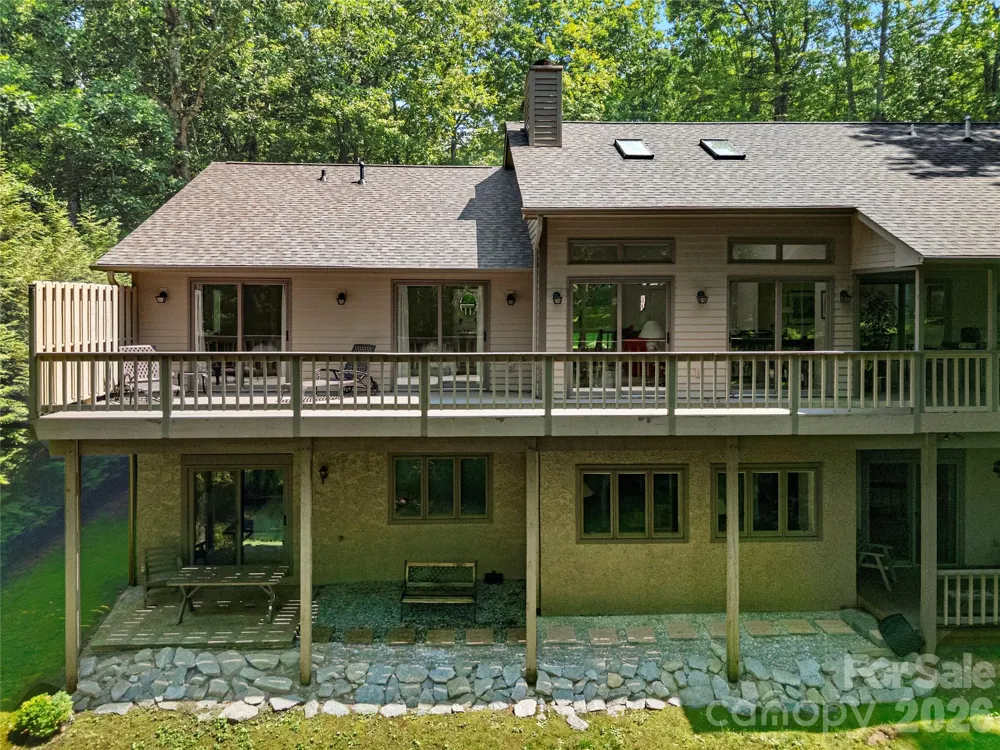 4 Nvya Court Brevard, NC 28712