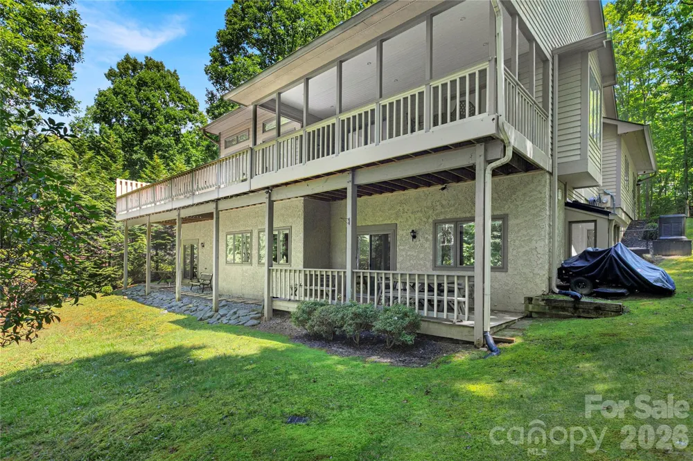 4 Nvya Court Brevard, NC 28712