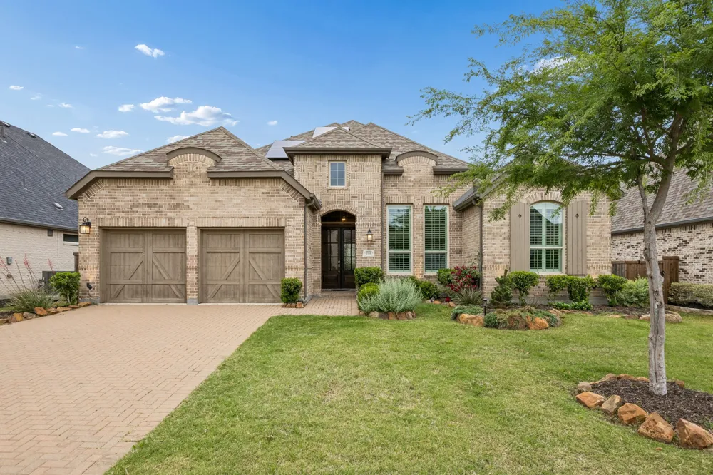 1950 Foxglen Drive Prosper, TX 75078