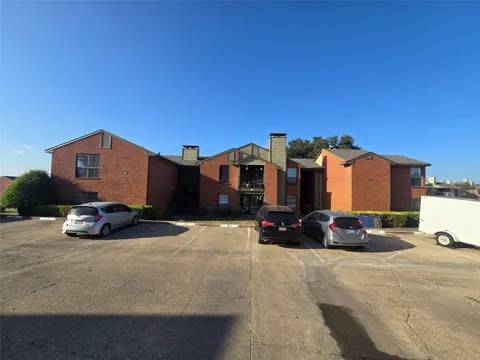 5909 Lake Hubbard Parkway #215