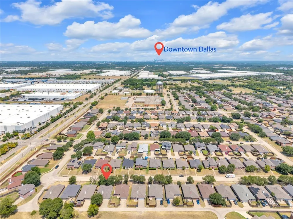 2460 Mallory Lane Lancaster, TX 75134