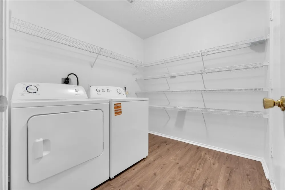 2460 Mallory Lane Lancaster, TX 75134