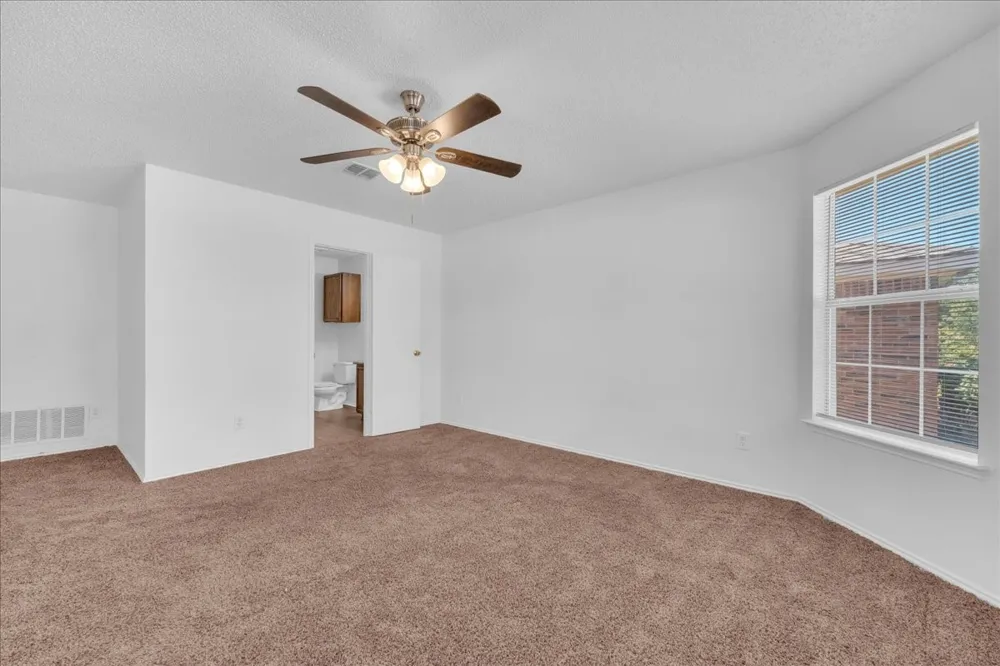 2460 Mallory Lane Lancaster, TX 75134
