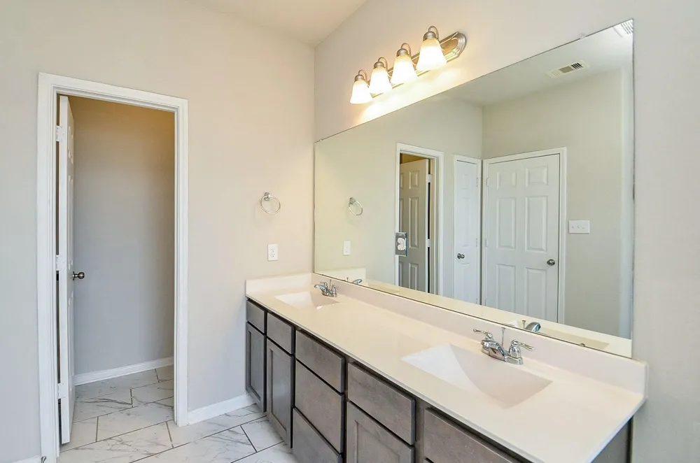 5443 Grand View Drive Brookshire, TX 77423