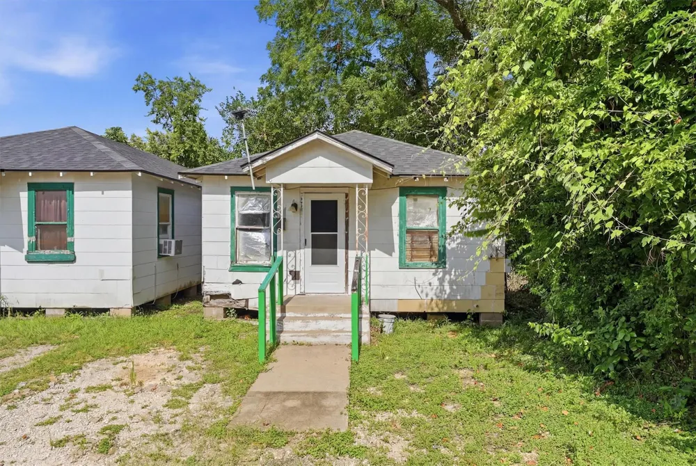 2222 Erastus Street Houston, TX 77020