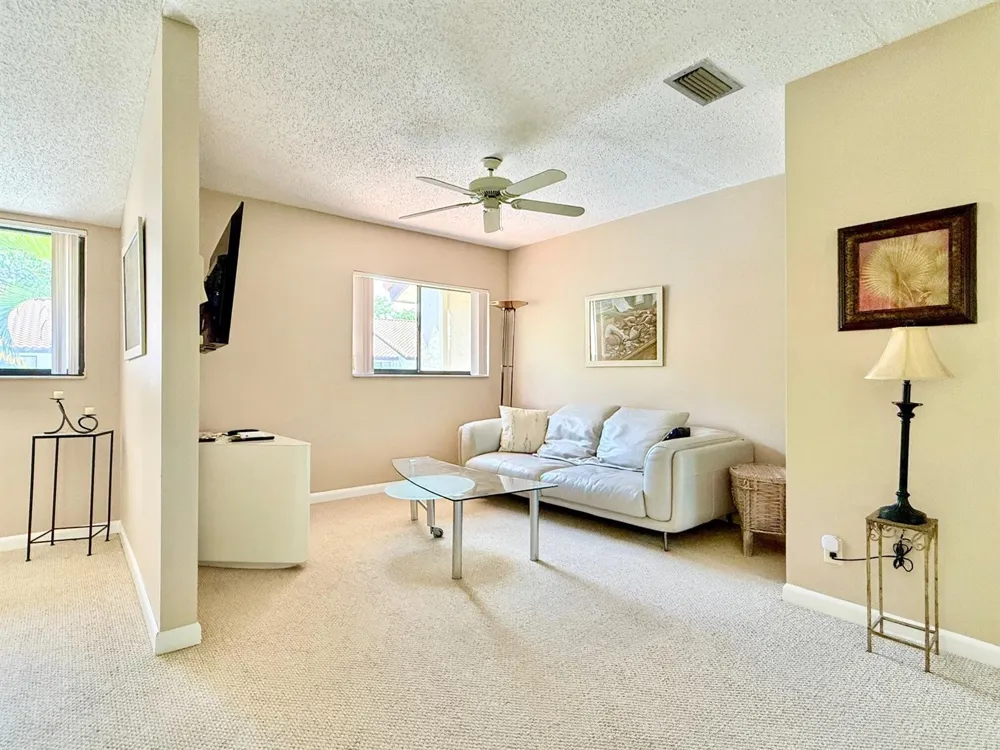 10678 OCEAN PALM WAY #202 Boynton Beach, FL 33437
