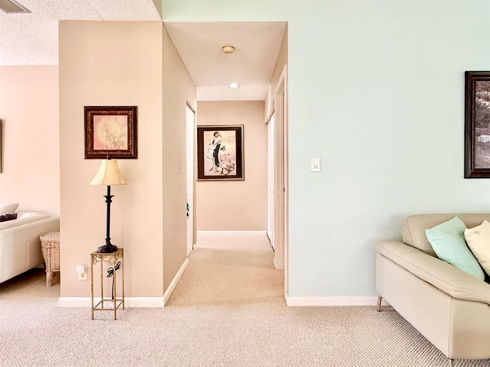 10678 OCEAN PALM WAY #202 Boynton Beach, FL 33437