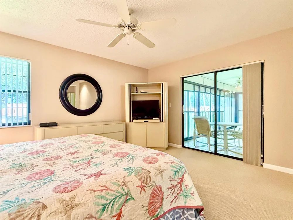 10678 OCEAN PALM WAY #202 Boynton Beach, FL 33437