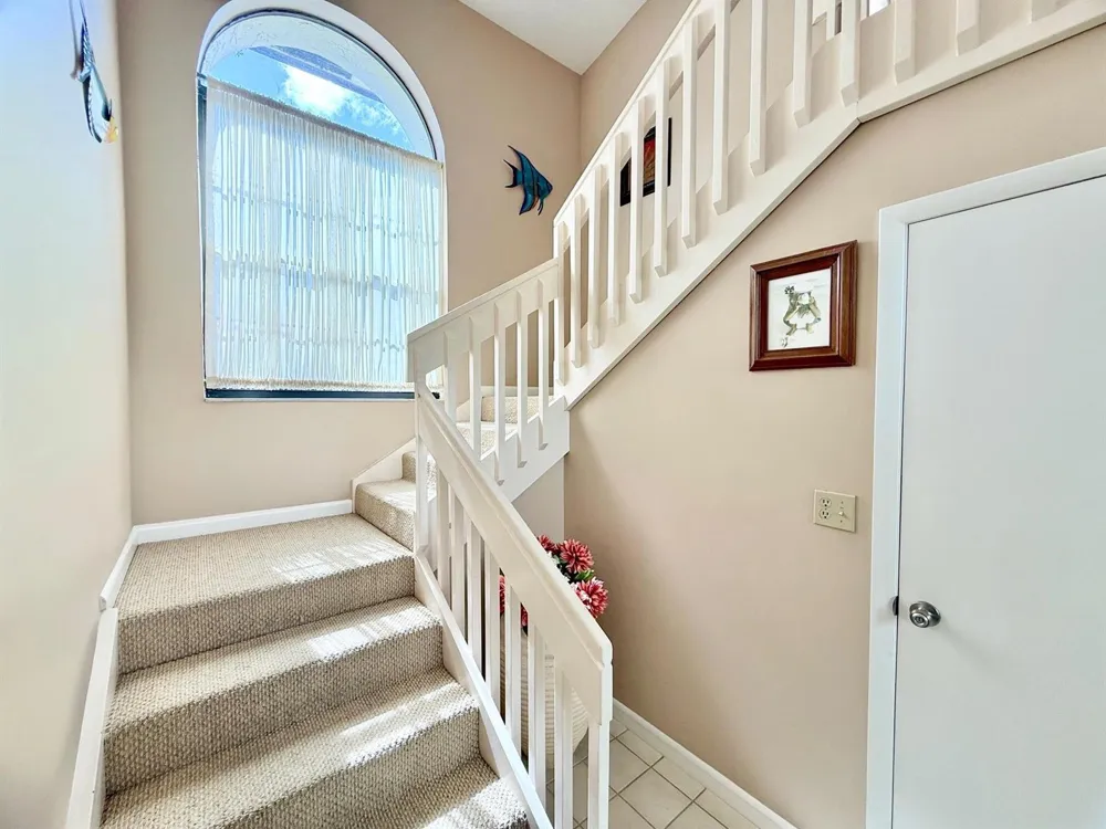 10678 OCEAN PALM WAY #202 Boynton Beach, FL 33437