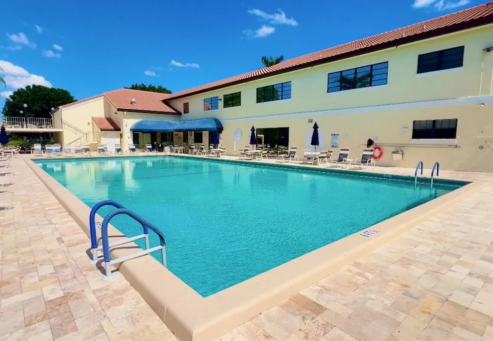 10678 OCEAN PALM WAY #202 Boynton Beach, FL 33437