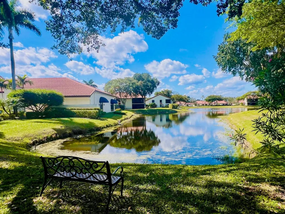10678 OCEAN PALM WAY #202 Boynton Beach, FL 33437
