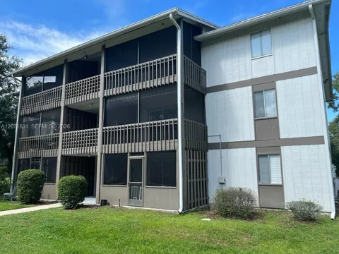 6519 W Newberry Rd #1014