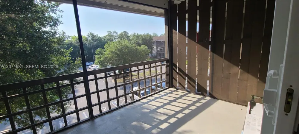6519 W Newberry Rd #1014 Gainesville, FL 32605