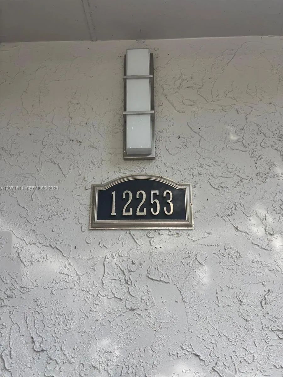 12253 SW 82nd Ave #0 Pinecrest, FL 33156