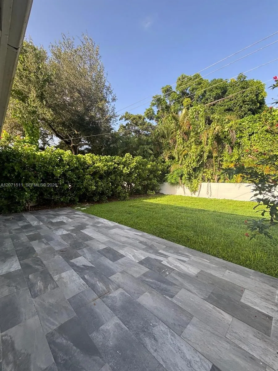 12253 SW 82nd Ave #0 Pinecrest, FL 33156