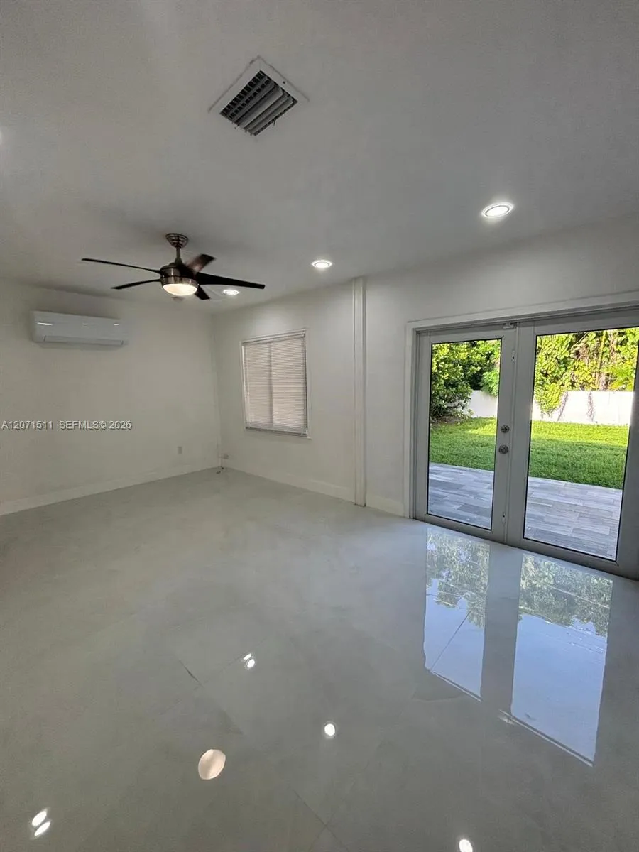12253 SW 82nd Ave #0 Pinecrest, FL 33156