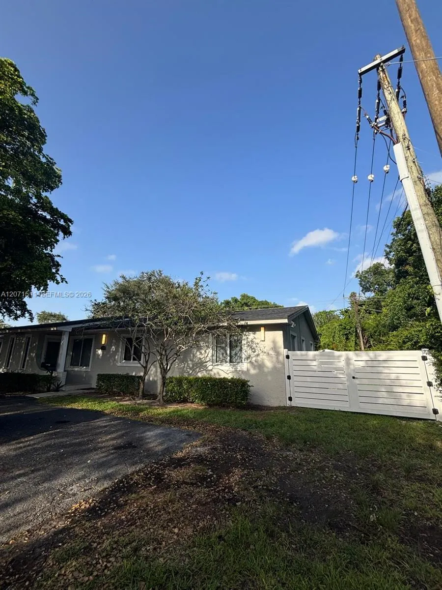 12253 SW 82nd Ave #0 Pinecrest, FL 33156