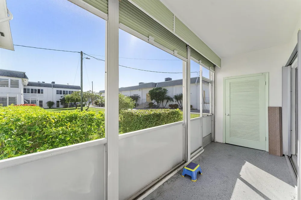 3322 CYNTHIA LANE #102 