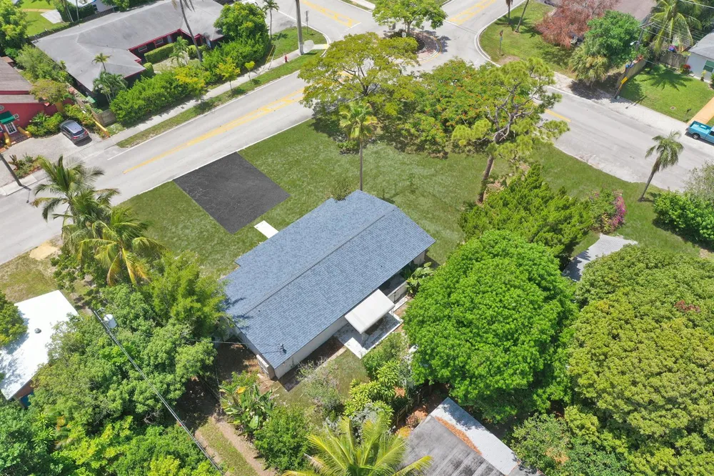 611 SW 7TH STREET Fort Lauderdale, FL 33315