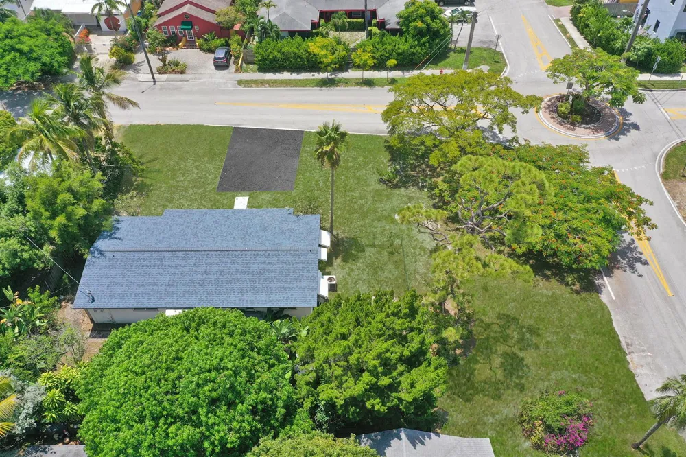 611 SW 7TH STREET Fort Lauderdale, FL 33315