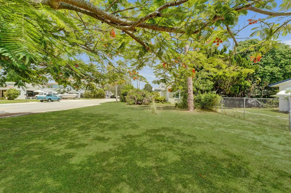 611 SW 7TH STREET Fort Lauderdale, FL 33315