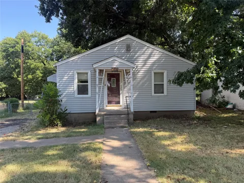 708 Herrick