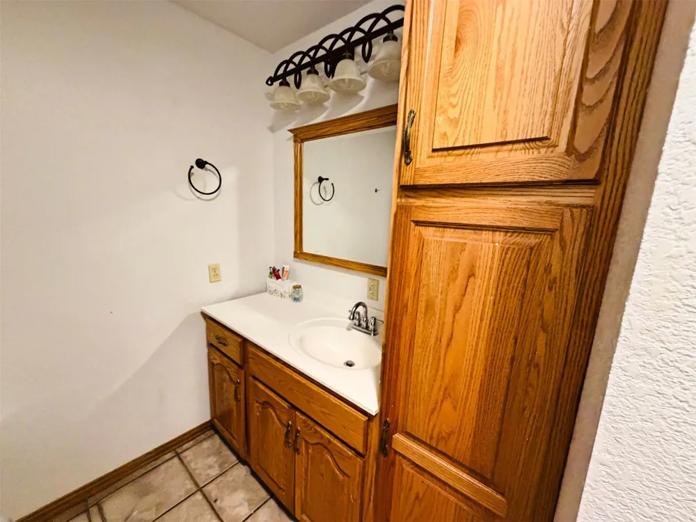 5071 Dundee Road Healdton, OK 73438