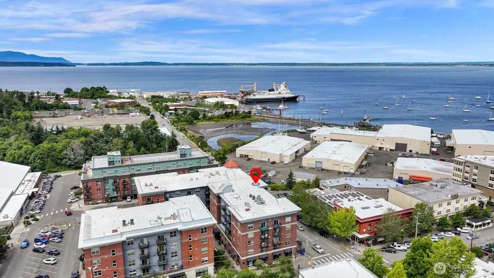 960 Harris Avenue #305 Bellingham, WA 98225