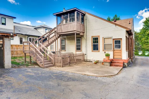 1501 Clayton Ave #B-Upstairs