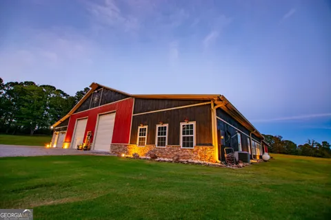 275 Happy Hollow RD